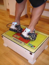 vibralaster plataforma vibratoria entrenamiento fuerza muscular whole body vibration